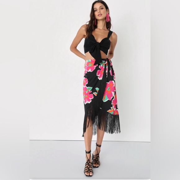 Memorable Vibes Black Floral Print Satin Fringe Midi Wrap Skirt, NWT - Picture 1 of 5